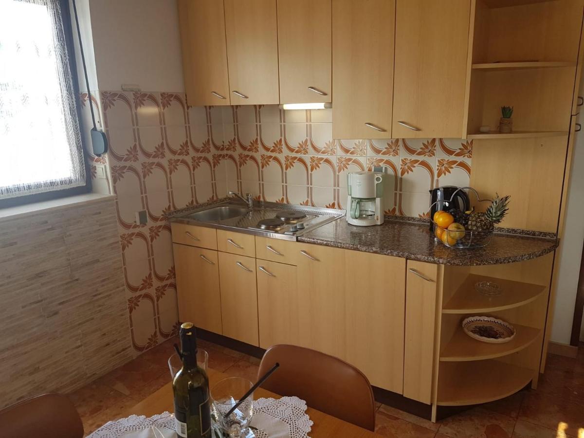Apartments Marija Nada 马林斯卡 外观 照片