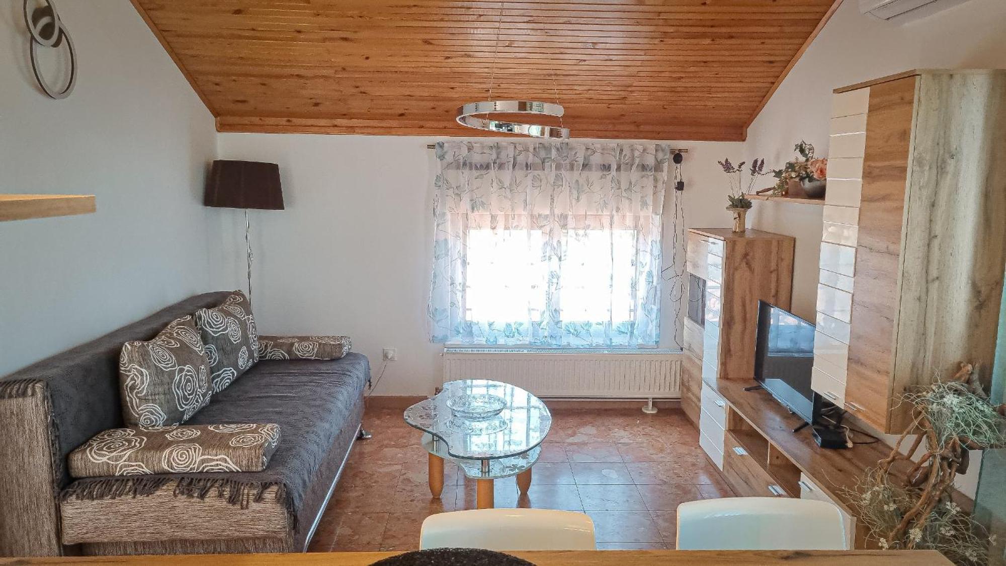 Apartments Marija Nada 马林斯卡 外观 照片