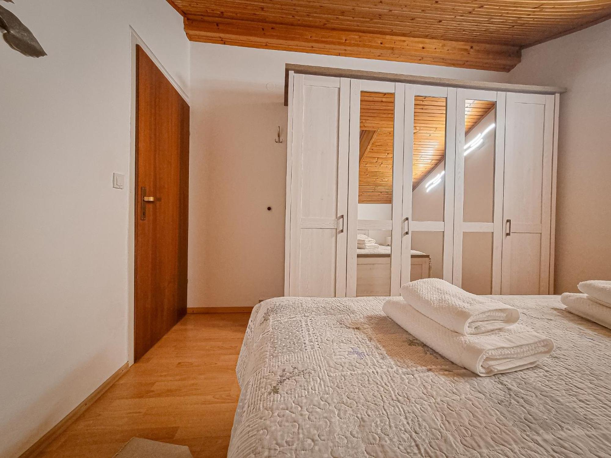 Apartments Marija Nada 马林斯卡 外观 照片