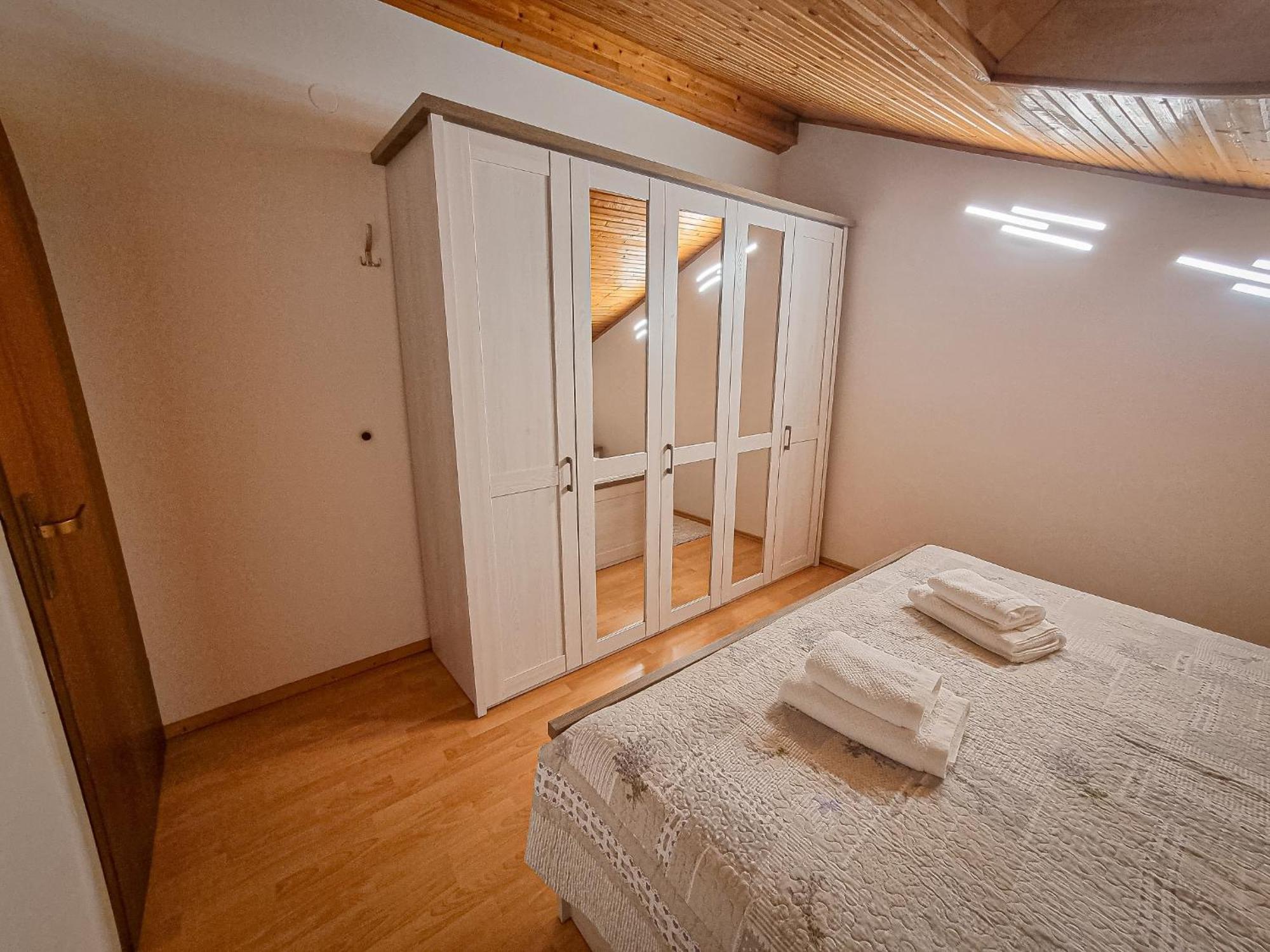 Apartments Marija Nada 马林斯卡 外观 照片